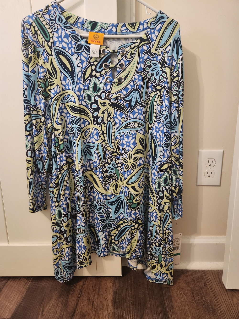 Ruby Rd. Resort Ready Lace-Up Tunic Top Blue & Green Large NWT